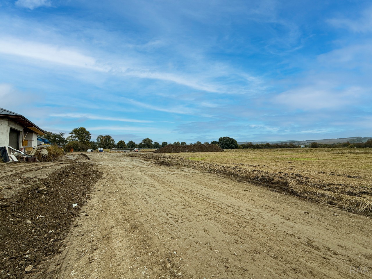 příjezdová cesta [1/13]